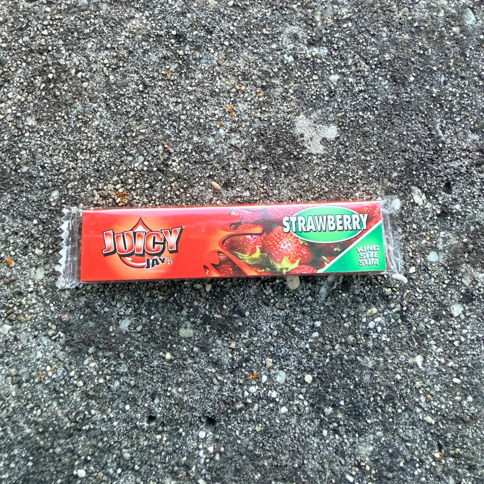 Juicy Jay´s Strawberry King Size Slim